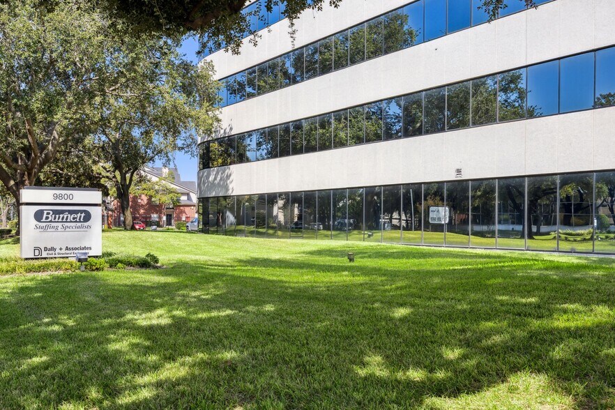 More Photos Of 9800 Richmond Ave, Houston Office For Lease