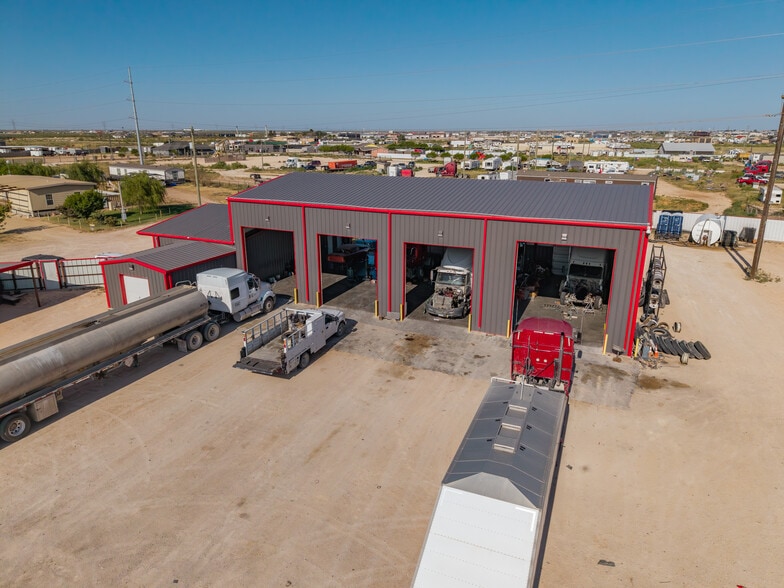 More Photos Of 411 Wein, Odessa Industrial For Sale