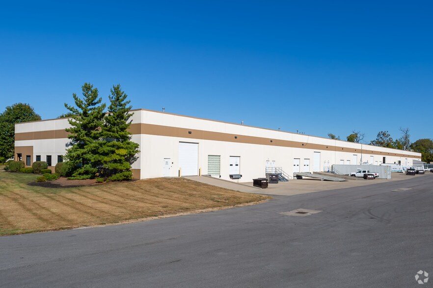 More Photos Of 9842-9866 Windisch Rd, West Chester Warehouse For Lease