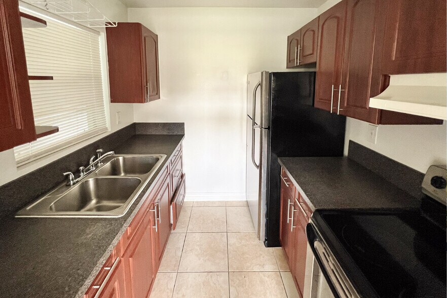 More Photos Of , Davie Multifamily For Sale