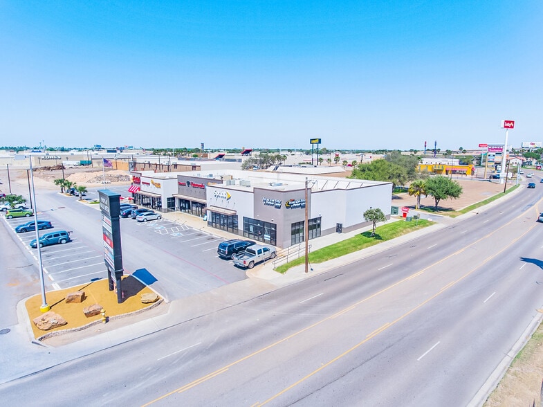 More Photos Of 902-910 Dixieland Rd, Harlingen Freestanding For Lease