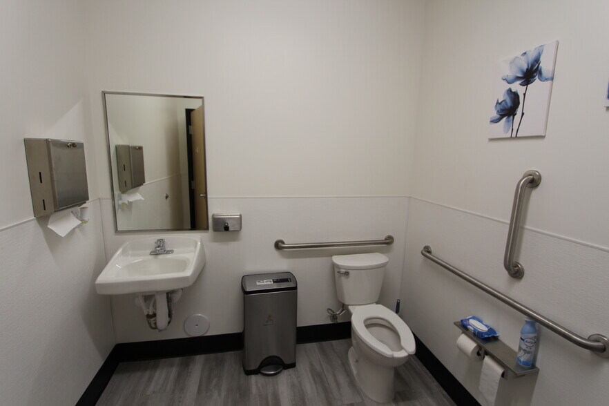 More Photos Of 3048 N Cessna Ave, Casa Grande Warehouse For Lease