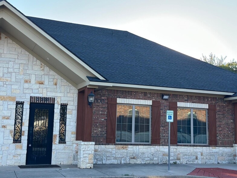 More Photos Of 7000 Parkwood Blvd, Frisco Medical For Sale