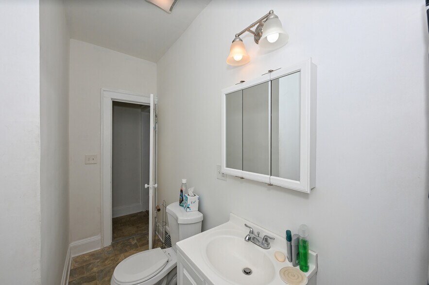 More Photos Of 3908 Denison Ave, Cleveland General Retail For Sale