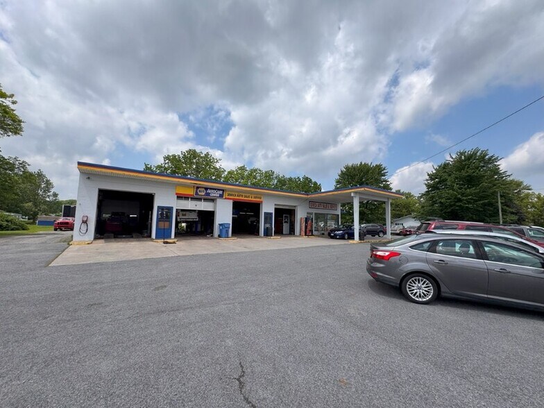 More Photos Of 66 Fayette St, Waterloo Town Auto Repair For Sale