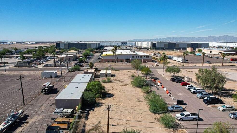 More Photos Of 160 N & 1040 S Litchfield Rd, Goodyear Self Storage For Sale