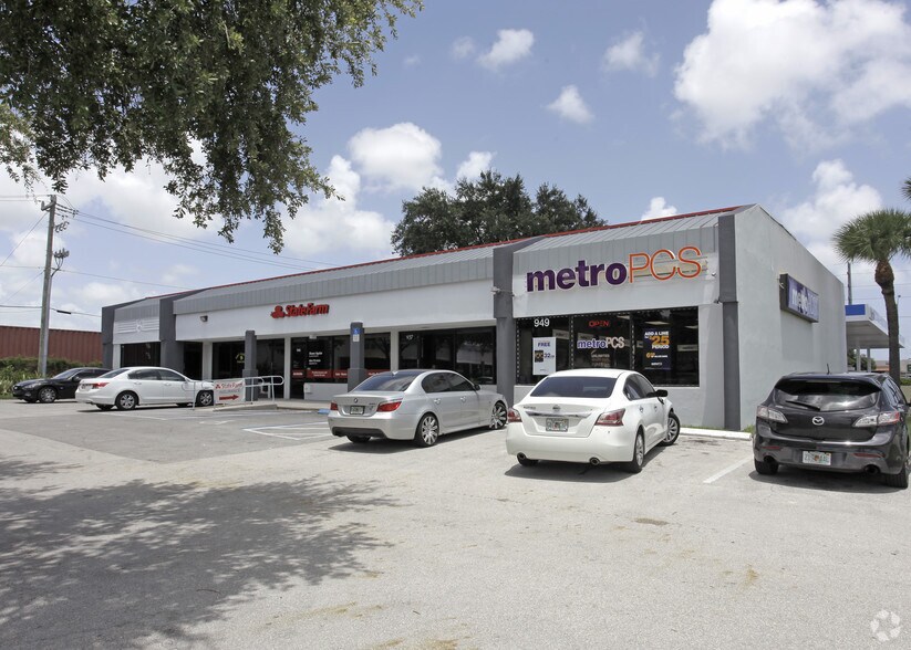 More Photos Of 933-1007 W Commercial Blvd, Fort Lauderdale Unknown For Lease