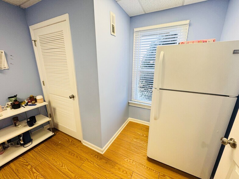 More Photos Of 601-623 Emancipation Hwy, Fredericksburg Medical For Sale