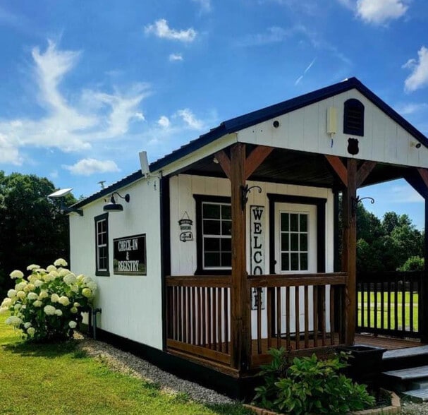 More Photos Of 28820 U.S. Rte 66, Lebanon Specialty For Sale