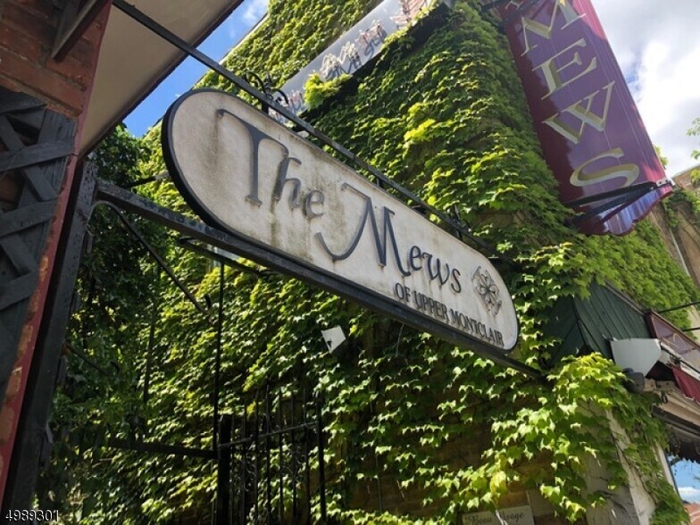 More Photos Of 594 Valley Rd, Montclair Storefront Retail Office For Lease