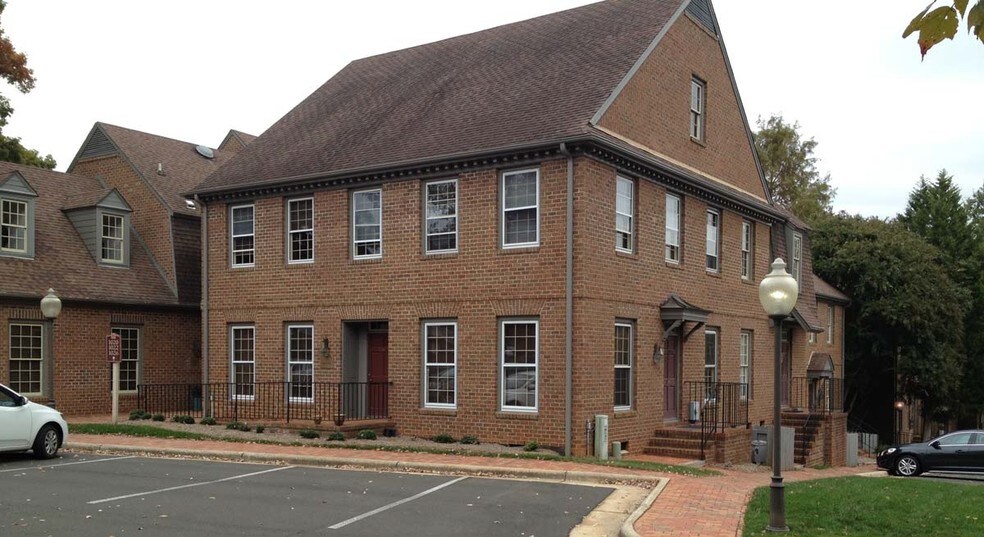 More Photos Of 1024-1028 Washington St, Raleigh Office For Lease