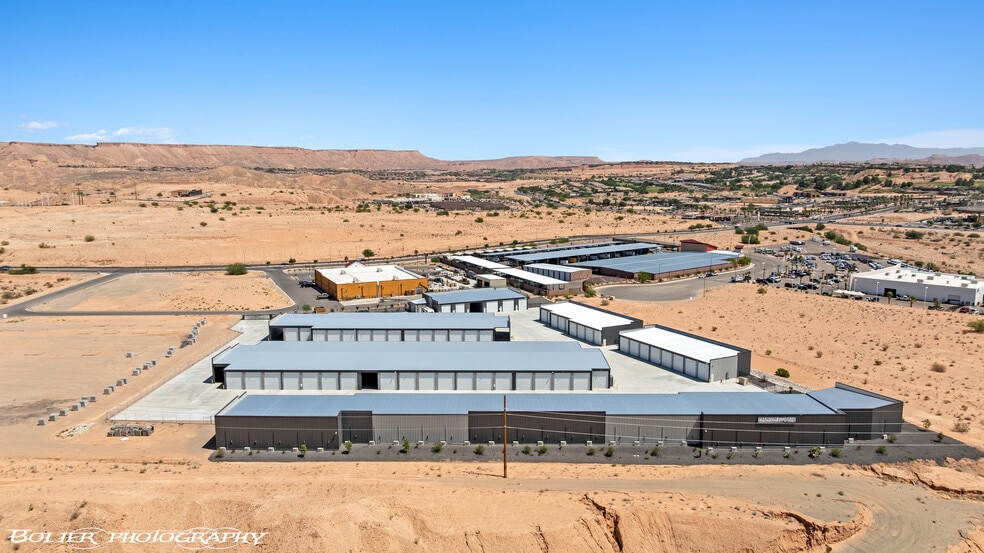 More Photos Of 1300 Pioneer Blvd, Mesquite Self Storage For Sale