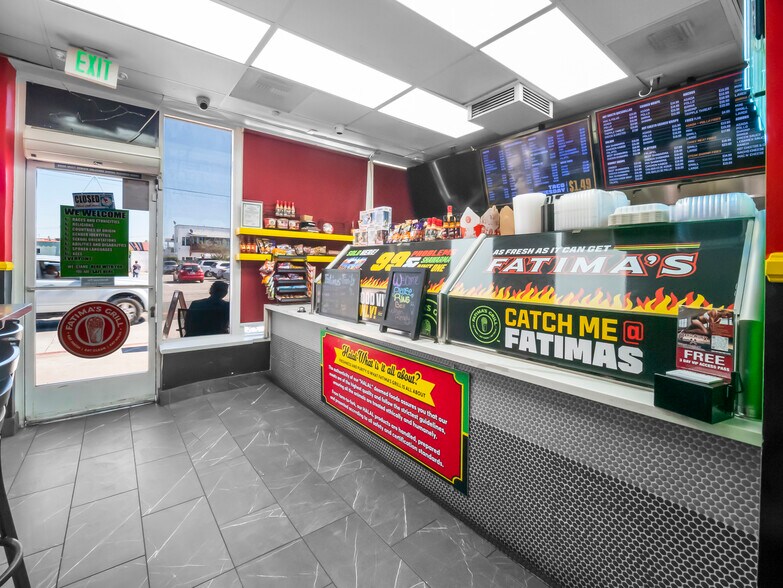 More Photos Of 1944 E 4th St, Long Beach Storefront Retail Residential For Sale