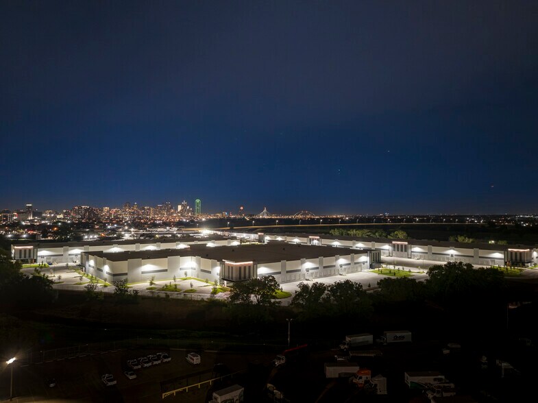 More Photos Of 1107 Conveyor Ln, Dallas Unknown For Lease