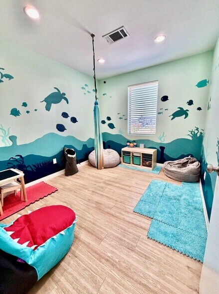 More Photos Of 1600 Creekstone Ct, Seagoville Healthcare For Sale