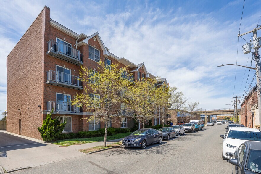 More Photos Of 223 Beach 101St St, Rockaway Park Apartments For Sale