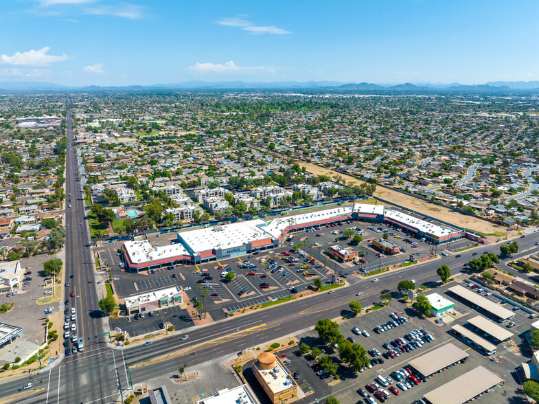 Primary Photo Of NEC 67th Ave & Thomas Rd Rd, Phoenix Storefront For Lease