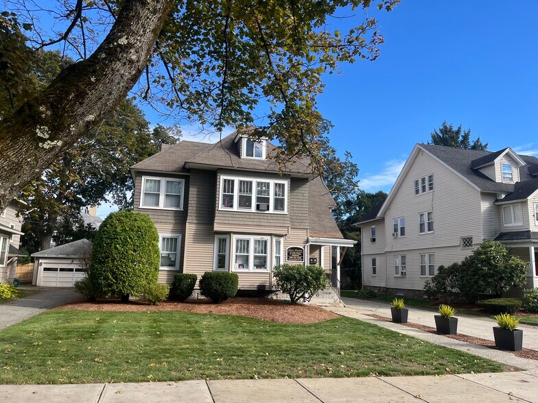 Primary Photo Of 152 Russell St, Worcester Office Residential For Sale