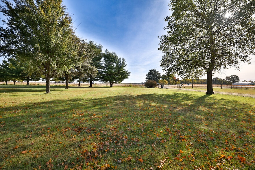 More Photos Of 3955 Blackburn Rd, Edwardsville Land For Sale