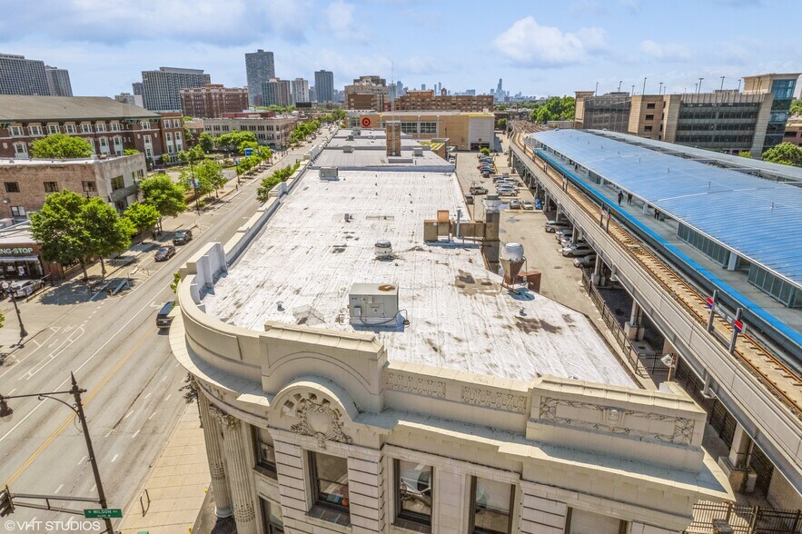 More Photos Of 4554 N Broadway, Chicago Office For Sale