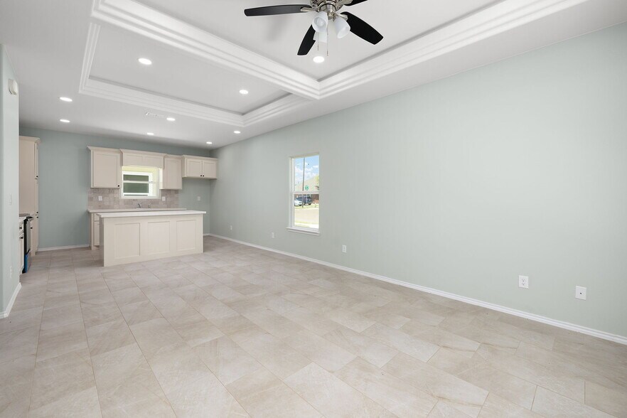 More Photos Of 222 Mahl St, Edinburg Apartments For Sale