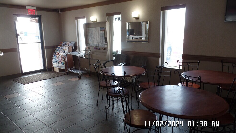 More Photos Of 2100 Fay St, Burlington Hotel For Sale