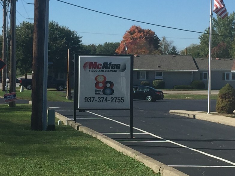 More Photos Of 30 Kinsey Rd, Xenia Light Distribution For Lease