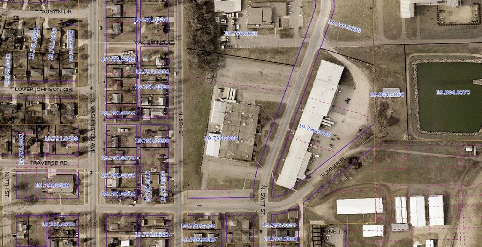 More Photos Of 922 Swift St, Saint Peter Warehouse For Sale