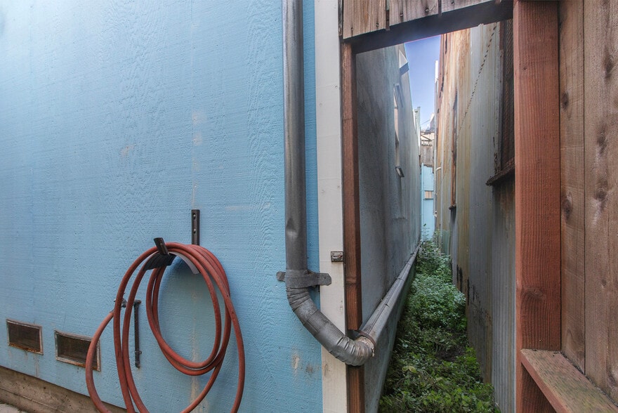 More Photos Of 49 Duboce Ave, San Francisco Warehouse For Sale