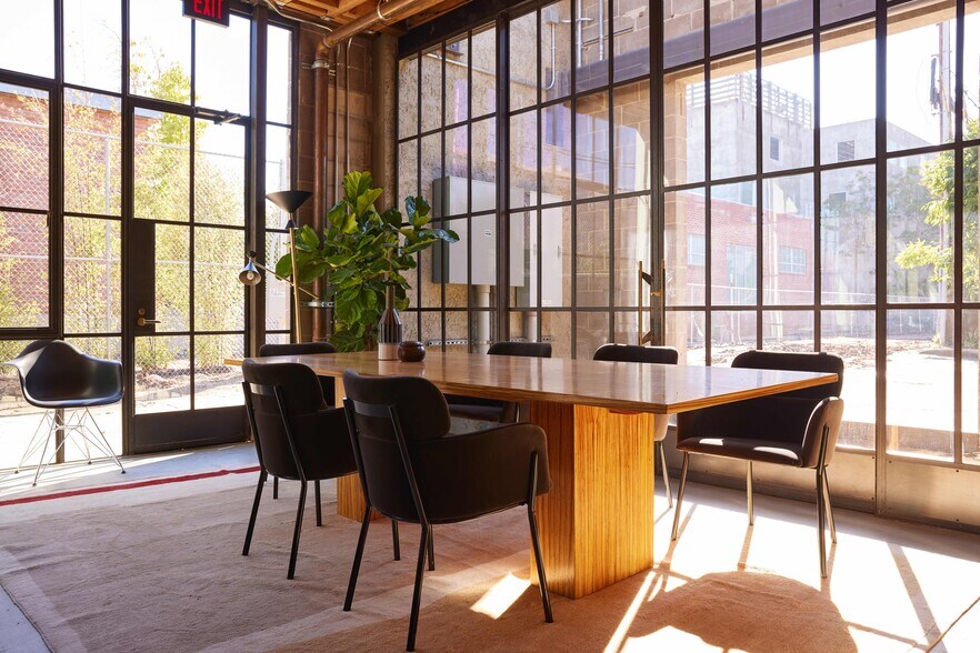 More Photos Of 3520 Schaefer St, Culver City Loft Creative Space For Lease