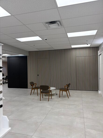 More Photos Of 2353 N Military Trl, West Palm Beach Freestanding For Lease