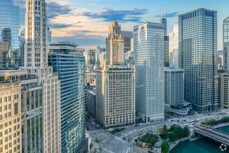 More Photos Of 35 E Wacker Dr, Chicago Office For Lease