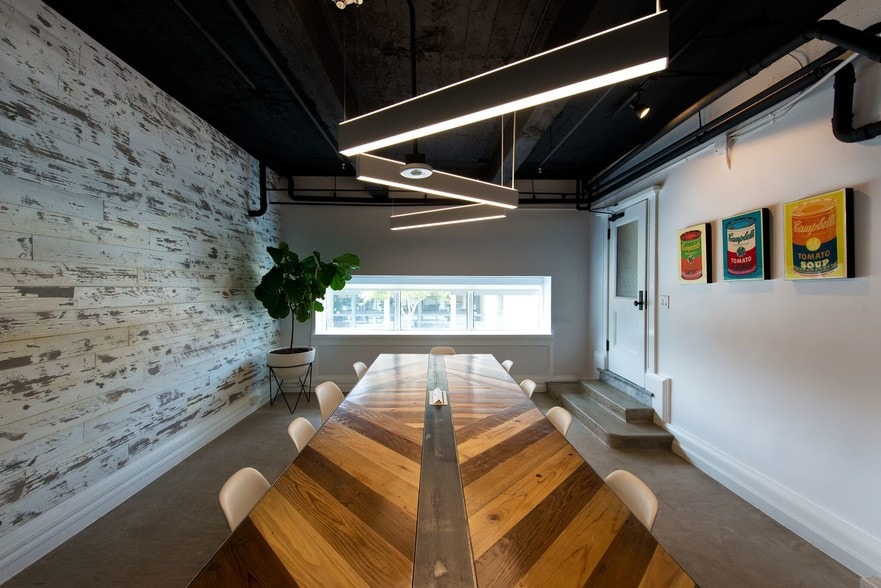 More Photos Of 225 E Colorado Blvd, Pasadena Office For Lease