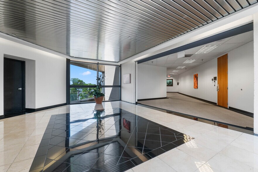 More Photos Of 2201 Lucien Way, Maitland Office For Sale