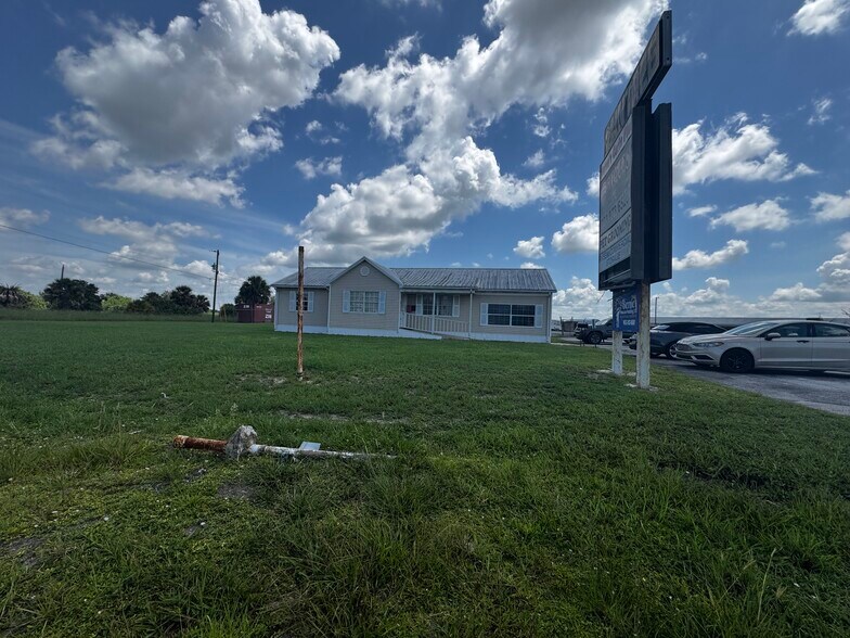 More Photos Of 4650 Us-27, Sebring Unknown For Lease