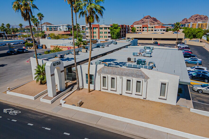 More Photos Of 6730 E McDowell Rd, Scottsdale Office For Sale