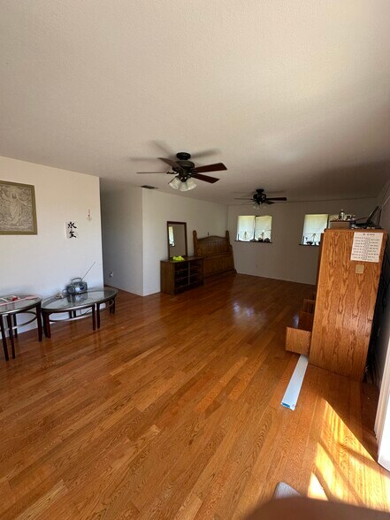 More Photos Of 6738 Greenbay Rd, Arbuckle Land For Lease