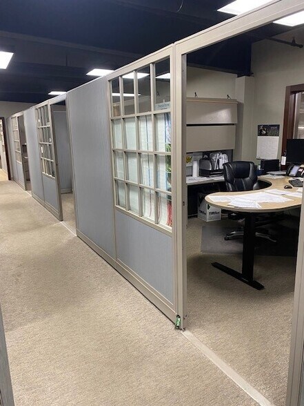 More Photos Of 3931 37th Ave SW, Fargo Manufacturing For Lease