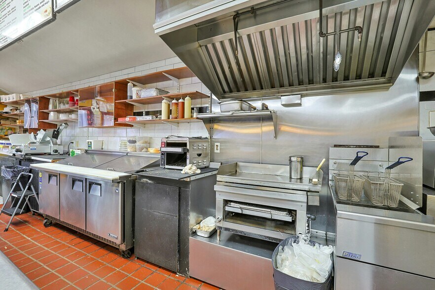 More Photos Of 169 Sickles Ave, Nyack Apartments For Sale
