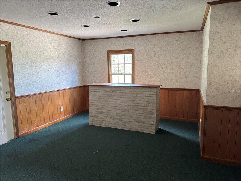 More Photos Of 225 N Scenic Hwy, Frostproof Office For Sale