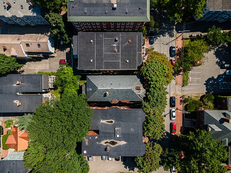 More Photos Of 75 Sherman St, Portland Apartments For Sale