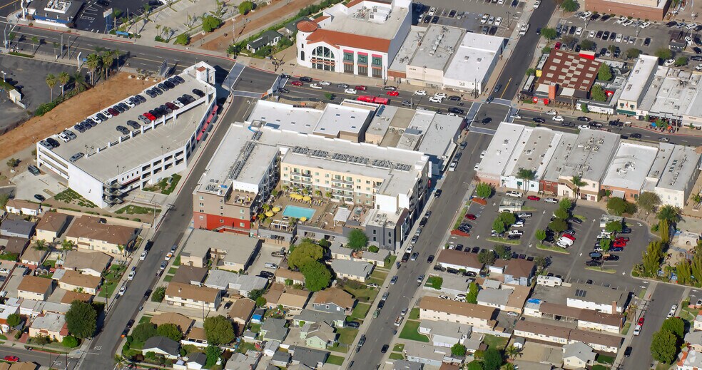 More Photos Of 16411 Bellflower Blvd, Bellflower General Retail For Lease