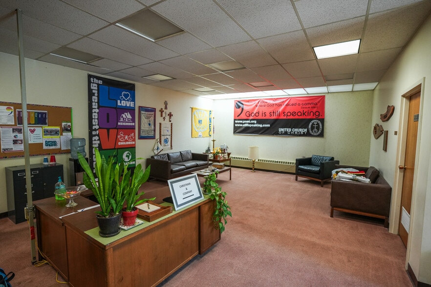 More Photos Of 431 Delaware Ave, Palmerton Office For Sale