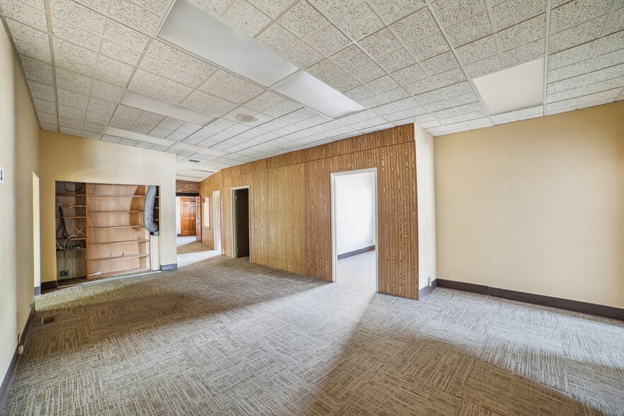 More Photos Of 209 Cooper Ave, Upper Montclair Office For Lease