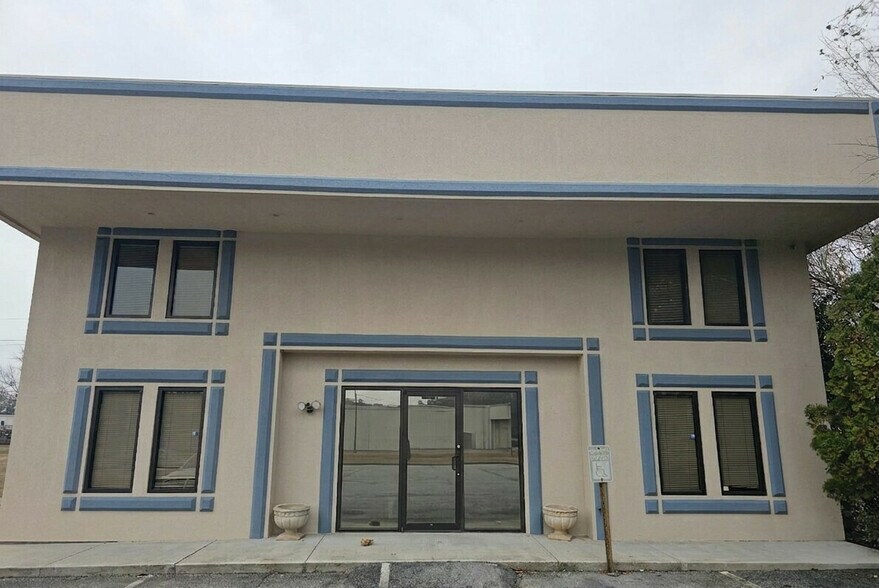 Primary Photo Of 351 Gees Mill Business Pky N, Conyers Warehouse For Lease