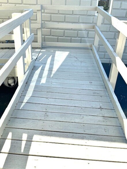 More Photos Of 2400 Pawtucket Ave, East Providence Office Residential For Lease