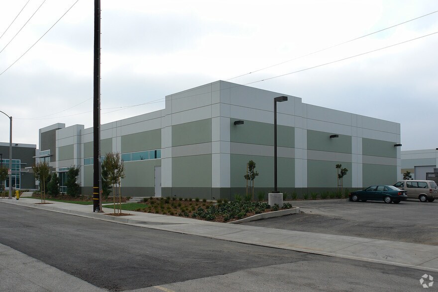 More Photos Of 1500 Kimberly Ave, Fullerton Warehouse For Sale