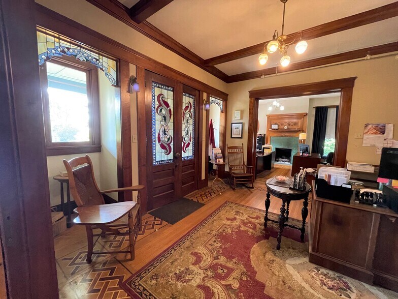 More Photos Of 1435 Market Ave N, Canton Office Residential For Lease