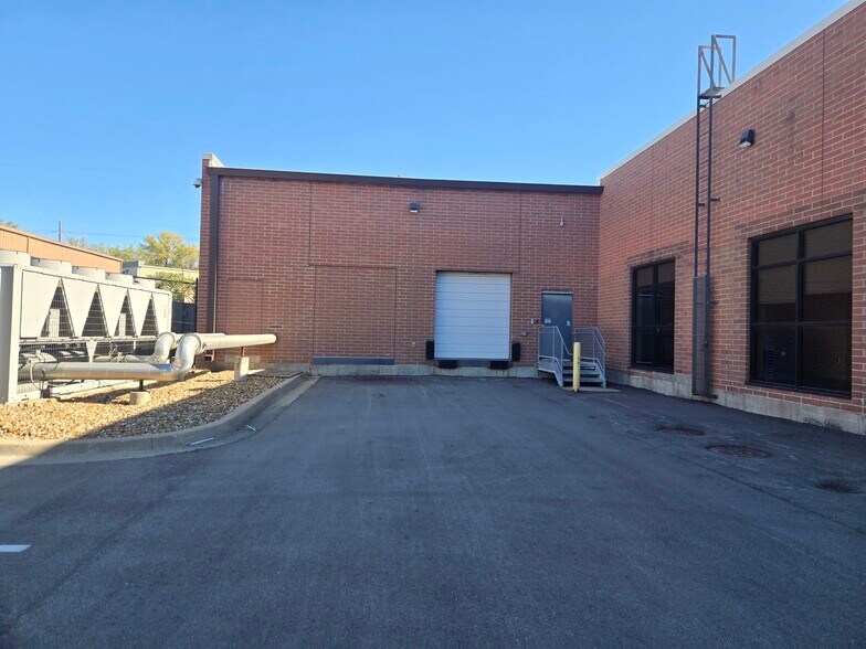 More Photos Of 10450 Hickman Mills Dr, Kansas City Daycare Center For Lease