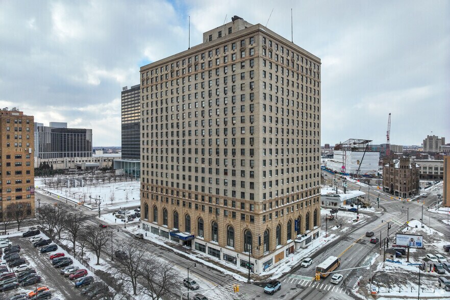 More Photos Of 400 Bagley St, Detroit Unknown For Sale